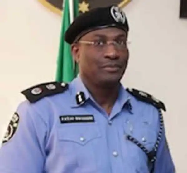 Policeman Mistakenly Shoots His Wife To Dead 